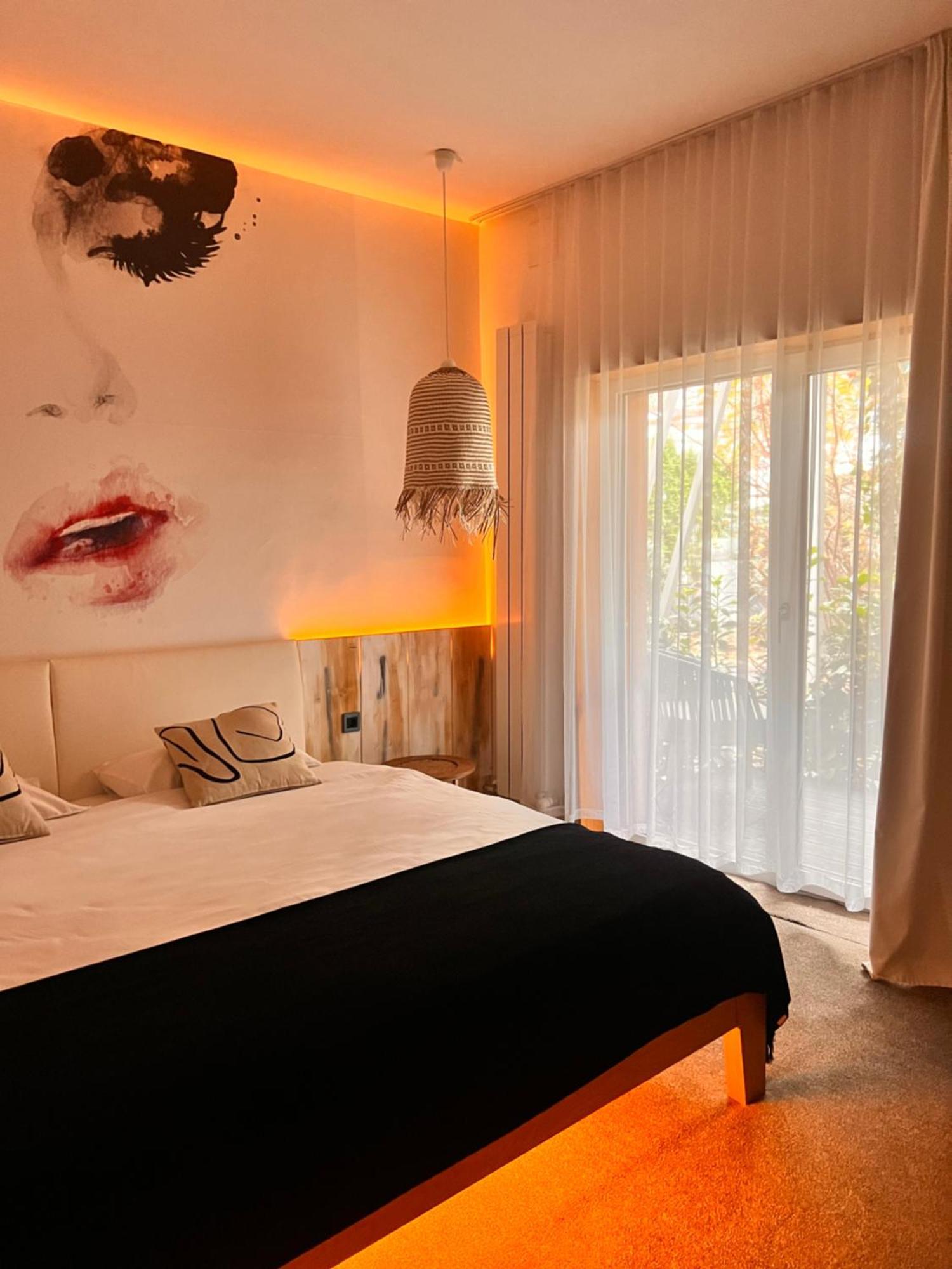 Shard Boutique Hotel-Adult Only 브라쇼브 외부 사진